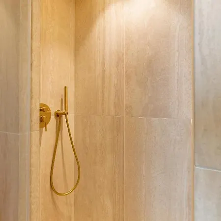 Apartman La Du Marais *