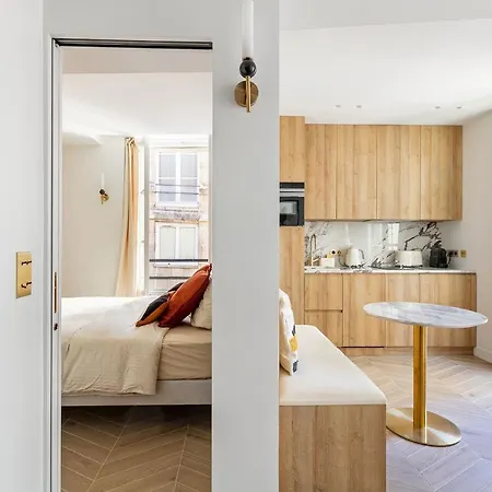 Apartman La Du Marais *