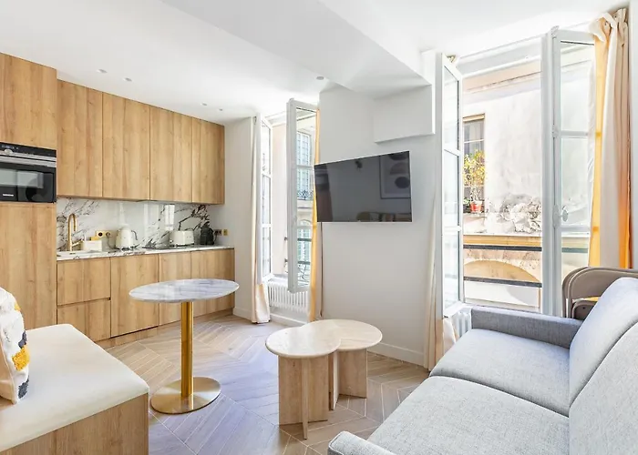 Apartment La Du Marais